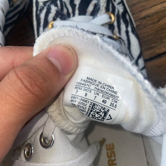 Zebra print fuzzy chuck taylor high top converse lace up sneakers - Picture 3 of 9